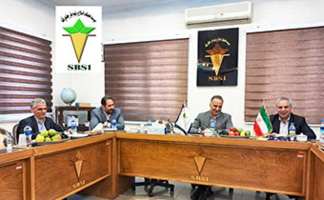 بازدید معاونت محترم وزارت جهاد کشاورزی و مدیرکل محترم دفتر نباتات صنعتی از موسسه