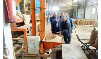 بازدید رییس موسسه از کارخانه بوجاری و فرآوری بذر اردبیل