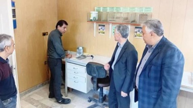 بازدید رییس موسسه از آزمایشگاه تکنولوژی و فرآوری بذر اردبیل