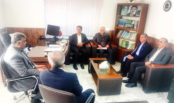 بازدید قاسمی بزدی مشاور معاون وزیر و مدیرکل دفتر حوزه ریاست سازمان از اداره اصلاح و تولید بذر چغندرقند اردبیل